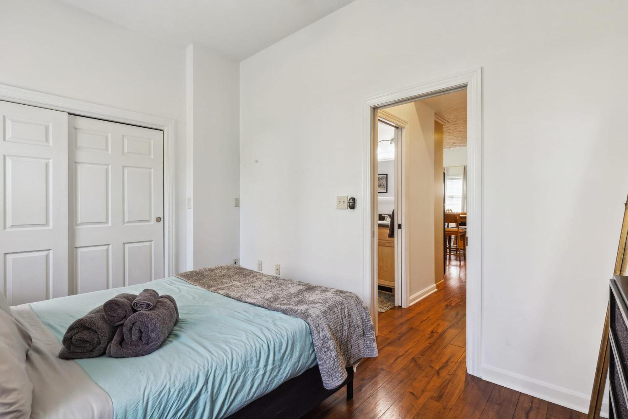 Newly Renovated Tremont Treasure I Cozy + Modern Villa Cleveland Buitenkant foto